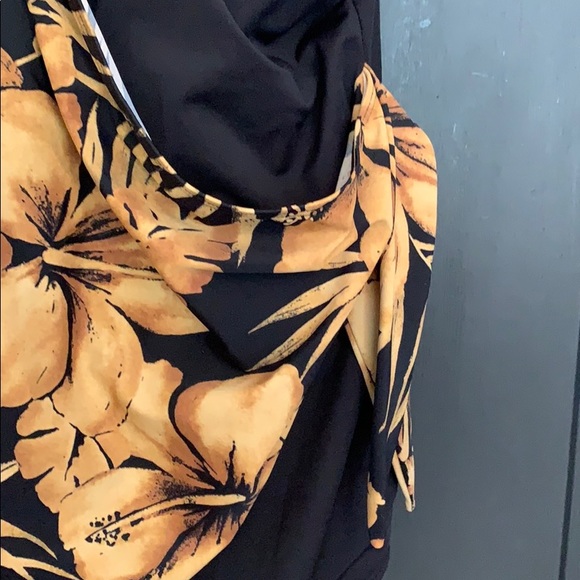 Shore Shapes black one piece swimsuit 26 - Picture 2 of 6